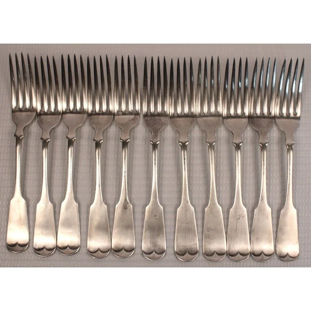1847 Rogers Bros A1 Pattern Fiddle Tipped Silverplate Forks Flatware Set of 11